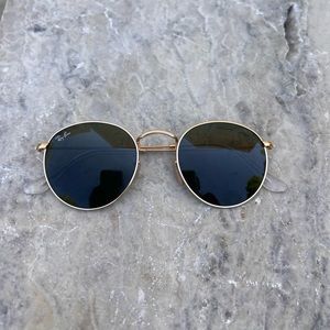 Ray-Ban Round Metal Sunglasses